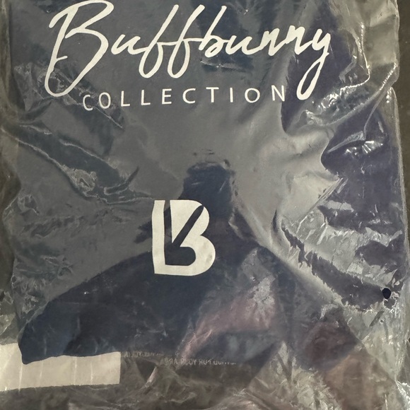 Buffbunny Collection Other - BuffBunny Double Dip Butter Sports Bra in Indigo Shadow